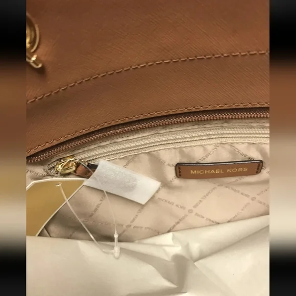 Bnwt Michael Kors Cream Monogram Shoulder Bag Chain Link Handles - Picture 2 of 2